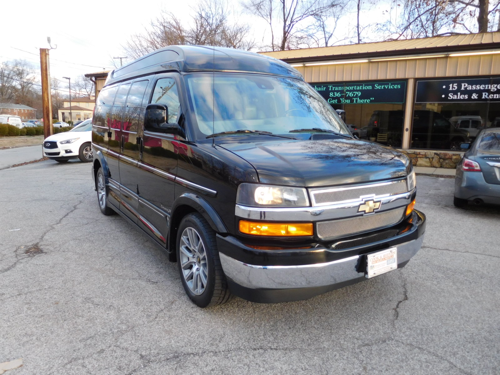 19 Chevy Express Explorer Limited SE