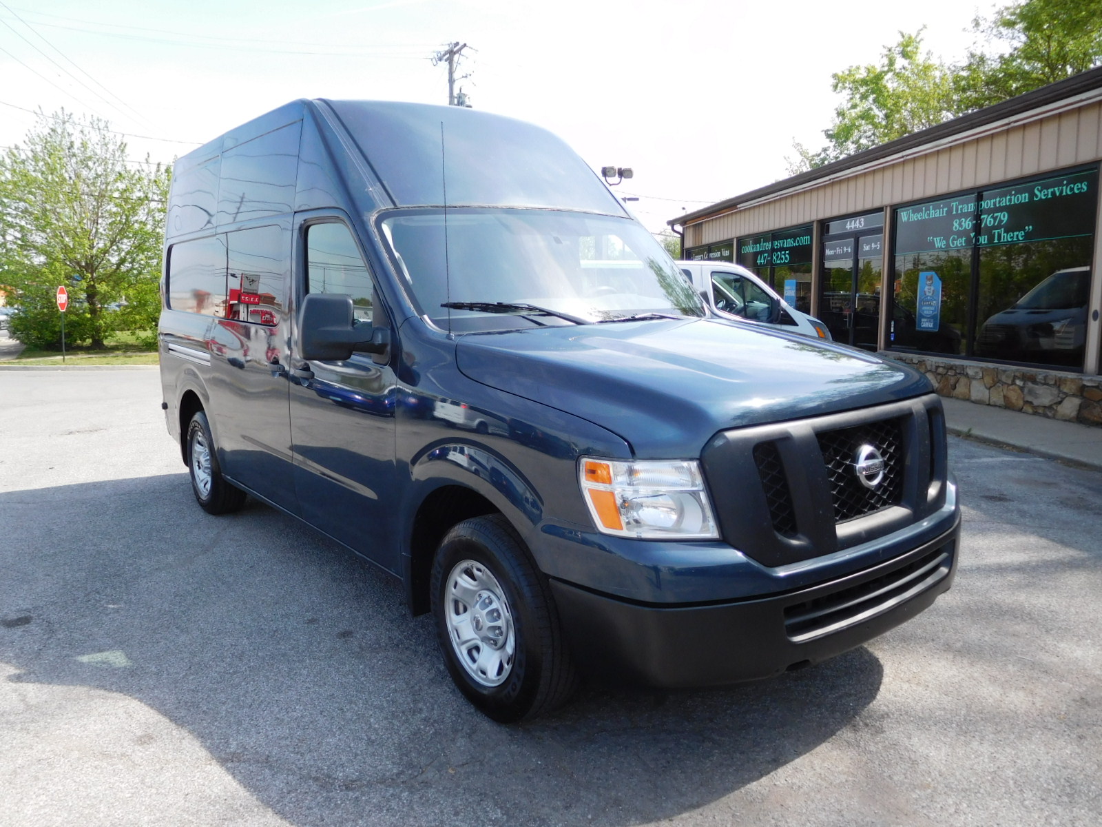 19 NISSAN NV 2500 HD SV HI-TOP