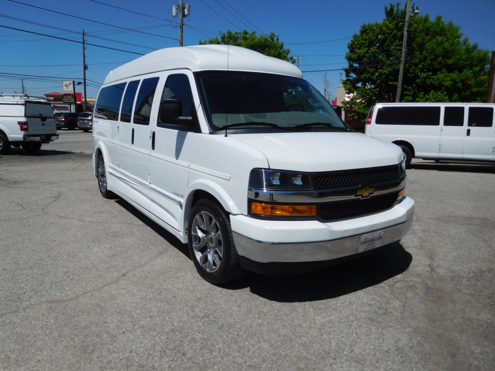 22 Chevy Express 9-passenger Explorer Limited SE