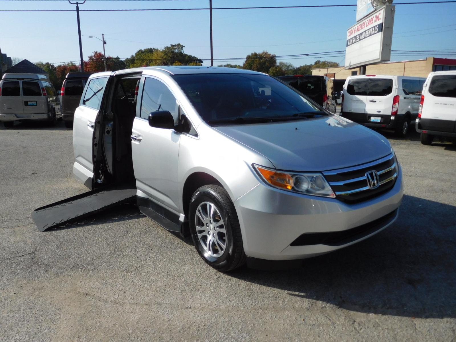2012 Honda Odyssey EX-L VMI wheelchair van