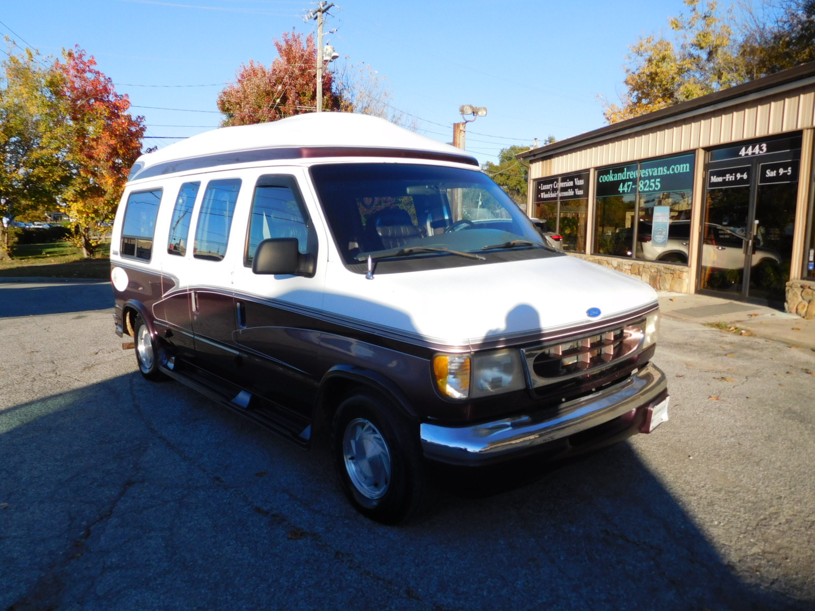 97 Ford E-150 Superior Conversion van with lift