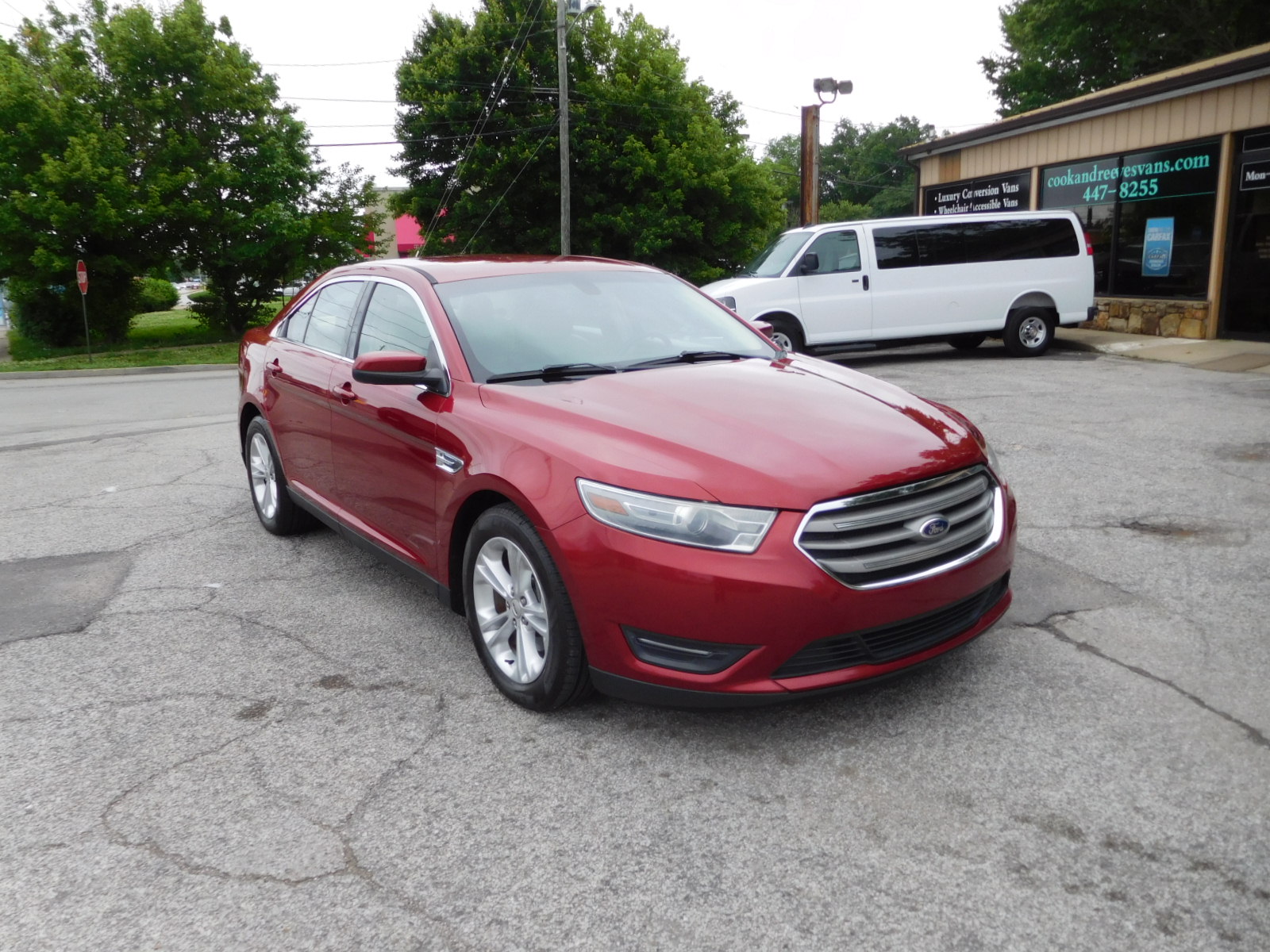 14 Ford Taurus SEL